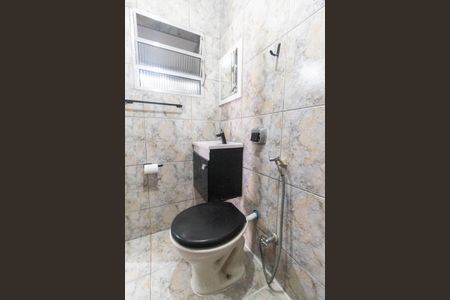 Casa para alugar com 35m², 1 quarto e sem vagaBanheiro