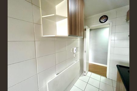 Apartamento à venda com 53m², 2 quartos e 1 vagaCozinha