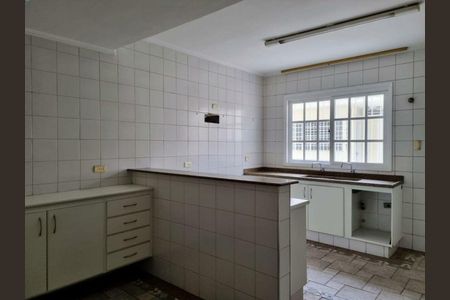 Casa à venda com 183m², 3 quartos e 2 vagas