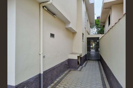 Casa à venda com 183m², 3 quartos e 2 vagas
