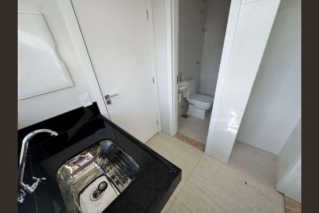 Apartamento à venda com 130m², 4 quartos e 3 vagas