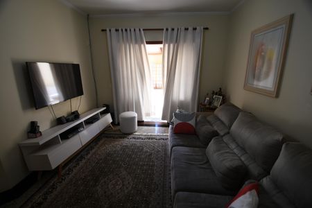 Casa à venda com 280m², 3 quartos e 4 vagasSala de TV