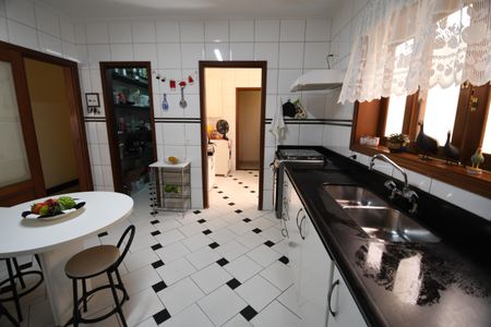 Casa à venda com 280m², 3 quartos e 4 vagasCozinha