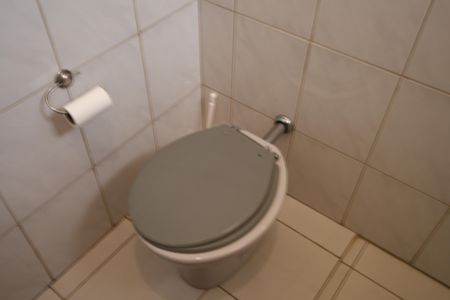 Casa à venda com 280m², 3 quartos e 4 vagasBanheiro de serviço