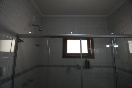 Casa à venda com 280m², 3 quartos e 4 vagasBanheiro Suíte 1