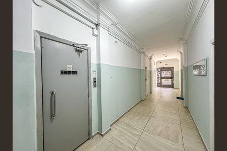 Apartamento à venda com 37m², 1 quarto e sem vagaÁrea comum