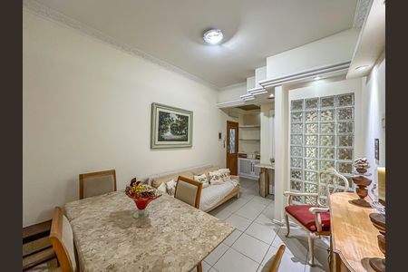 Apartamento à venda com 37m², 1 quarto e sem vagaSala