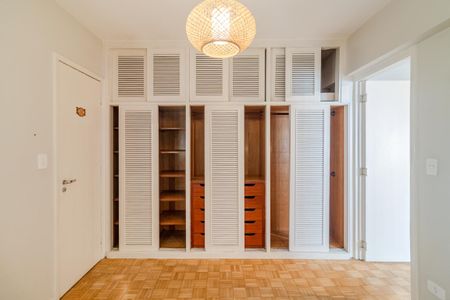 Suíte de apartamento para alugar com 1 quarto, 43m² em Jardins, São Paulo