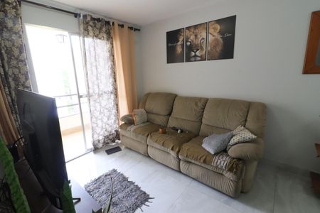 Sala de apartamento para alugar com 2 quartos, 61m² em Veloso, Osasco