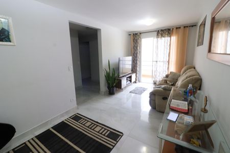 Sala de apartamento para alugar com 2 quartos, 61m² em Veloso, Osasco