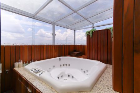 Apartamento à venda com 346m², 3 quartos e 5 vagasPiscina