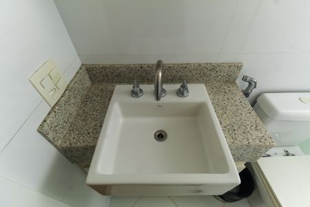 Apartamento à venda com 346m², 3 quartos e 5 vagasBanheiro da Suíte 2