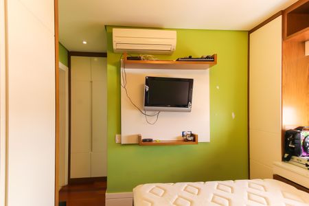 Apartamento à venda com 346m², 3 quartos e 5 vagasQuarto 2 - Suíte