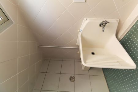 Apartamento para alugar com 55m², 2 quartos e 1 vagaÁrea de Serviço