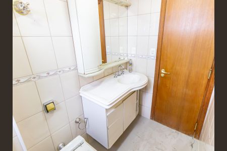 Apartamento para alugar com 70m², 2 quartos e 1 vagaBanheiro