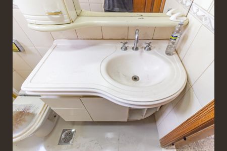 Apartamento para alugar com 70m², 2 quartos e 1 vagaBanheiro