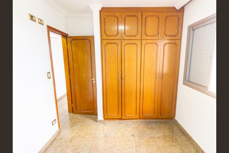 Apartamento para alugar com 70m², 2 quartos e 1 vagaQuarto
