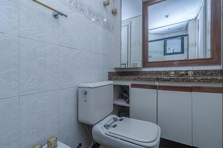 Apartamento à venda com 185m², 3 quartos e 3 vagas Apartamento à venda com 185m², 3 quartos e 3 vagasbanheiro na suíte 1_4