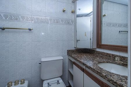 Apartamento à venda com 185m², 3 quartos e 3 vagas Apartamento à venda com 185m², 3 quartos e 3 vagasbanheiro na suíte 1_1