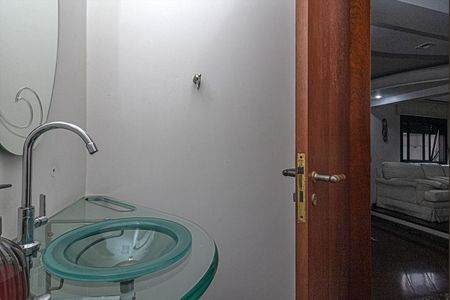 Apartamento à venda com 185m², 3 quartos e 3 vagas Apartamento à venda com 185m², 3 quartos e 3 vagaslavabo_4