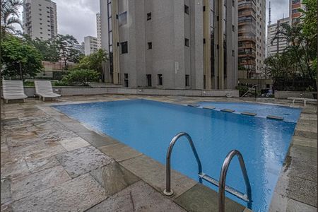 Apartamento à venda com 185m², 3 quartos e 3 vagas Apartamento à venda com 185m², 3 quartos e 3 vagaspiscina_4