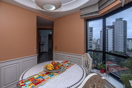 Apartamento à venda com 185m², 3 quartos e 3 vagas Apartamento à venda com 185m², 3 quartos e 3 vagassala de almoço_1