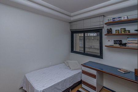 Apartamento à venda com 185m², 3 quartos e 3 vagas Apartamento à venda com 185m², 3 quartos e 3 vagassuíte 1_2