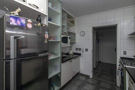 Apartamento à venda com 185m², 3 quartos e 3 vagas Apartamento à venda com 185m², 3 quartos e 3 vagascozinha_2