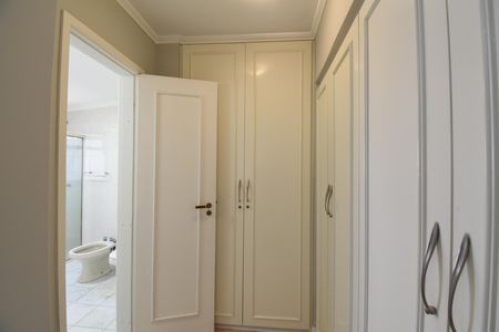 Apartamento para alugar com 165m², 3 quartos e 1 vagaSuíte