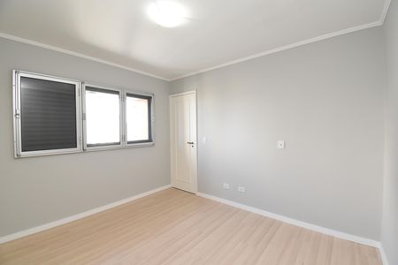 Suíte de apartamento para alugar com 3 quartos, 165m² em Bigorrilho, Curitiba