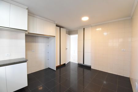 Apartamento para alugar com 165m², 3 quartos e 1 vagaCozinha