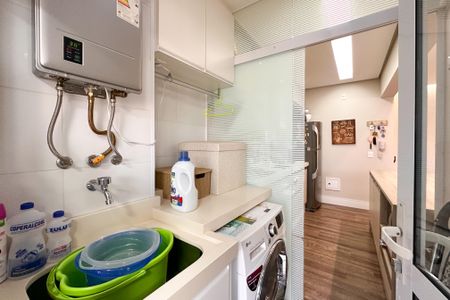 Apartamento à venda com 93m², 2 quartos e 2 vagasÁrea de Serviço