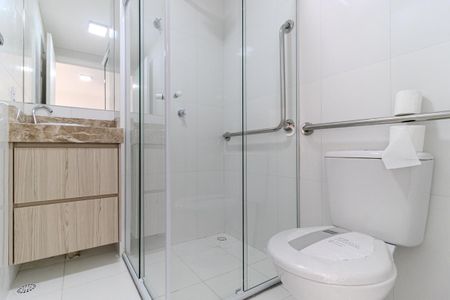 Banheiro de kitnet/studio para alugar com 1 quarto, 25m² em Campos Elíseos, São Paulo