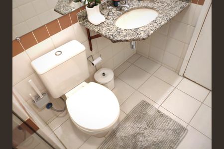 Apartamento para alugar com 65m², 2 quartos e 1 vaga Apartamento para alugar com 65m², 2 quartos e 1 vagaBanheiro