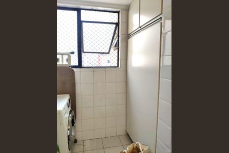 Apartamento para alugar com 65m², 2 quartos e 1 vaga Apartamento para alugar com 65m², 2 quartos e 1 vagaBanheiro