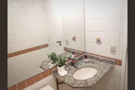 Apartamento para alugar com 65m², 2 quartos e 1 vaga Apartamento para alugar com 65m², 2 quartos e 1 vagaBanheiro