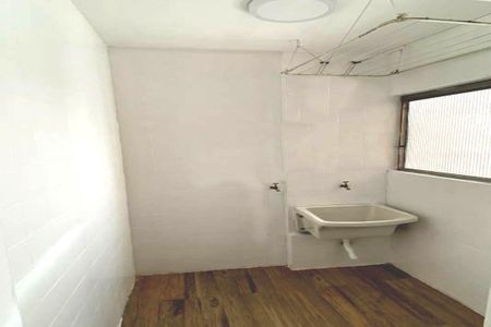 Área de serviço de apartamento à venda com 2 quartos, 75m² em Vila Zanardi, Guarulhos