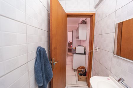 Casa à venda com 170m², 3 quartos e 2 vagasLavabo