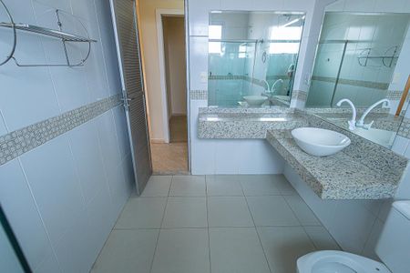 Casa à venda com 160m², 3 quartos e 1 vaga Casa à venda com 160m², 3 quartos e 1 vagasuite