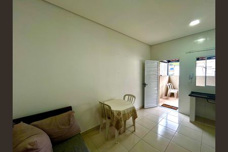 Studio para alugar com 35m², 1 quarto e sem vagaSala e Cozinha 