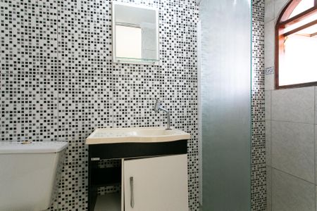 Casa à venda com 98m², 2 quartos e sem vagaBanheiro da Suíte