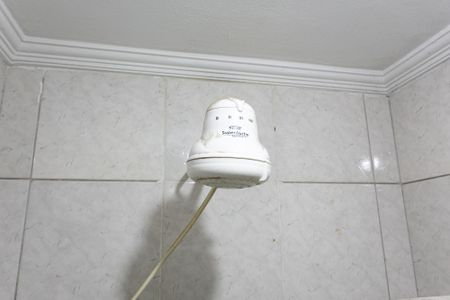 Casa à venda com 98m², 2 quartos e sem vagaBanheiro Social - Chuveiro