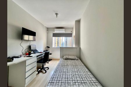 Quarto de kitnet/studio à venda com 1 quarto, 33m² em Centro, Campinas