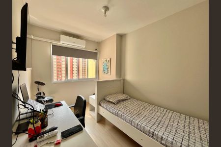 Quarto de kitnet/studio à venda com 1 quarto, 33m² em Centro, Campinas