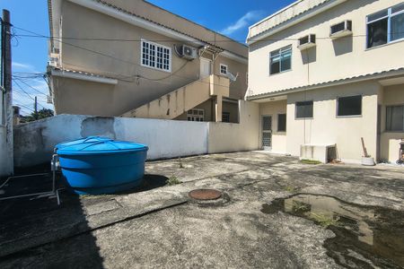 Casa de condomínio à venda com 100m², 1 quarto e 3 vagasQuintal 