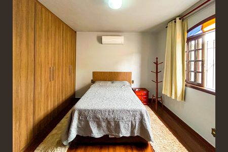 Casa à venda com 3 quartos, 181m² em Santa Amelia, Belo Horizonte