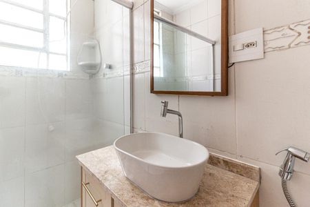 Apartamento para alugar com 52m², 1 quarto e sem vaga Apartamento para alugar com 52m², 1 quarto e sem vagaBanheiro da Suíte