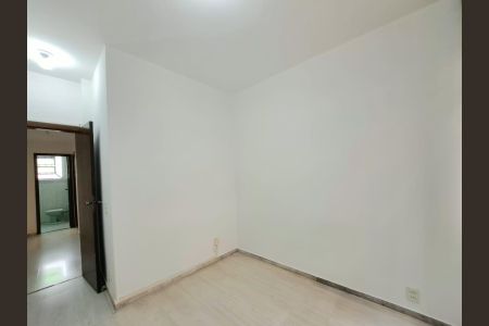 Apartamento à venda com 95m², 3 quartos e 2 vagasSuíte
