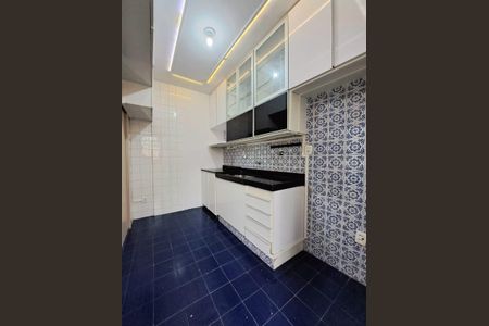 Apartamento à venda com 95m², 3 quartos e 2 vagasCozinha