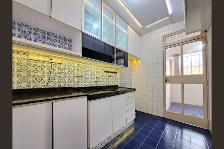 Apartamento à venda com 95m², 3 quartos e 2 vagasCozinha